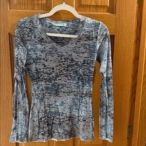 Maurices Blue-Gray Patterned Long Sleeve Top
